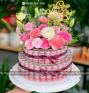 Bánh sinh nhật bằng tiền 40 tờ 50k tone hồng