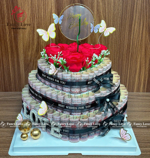 Bánh sinh nhật trái tim 3 tầng LOVE
