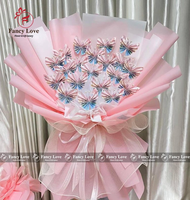 Bó hoa bướm tiền 50k mix 20k tone hồng