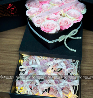 Hộp quà tặng tiền trái tim black pink sang chảnh