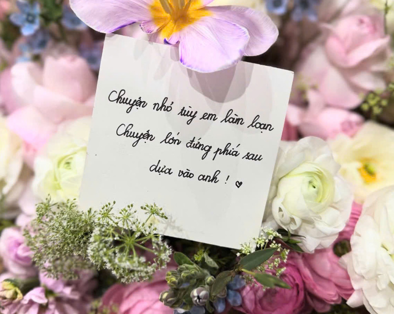 Chuyện nhỏ tùy em làm loạn. Chuyện lớn đứng phía sau dựa vào anh.